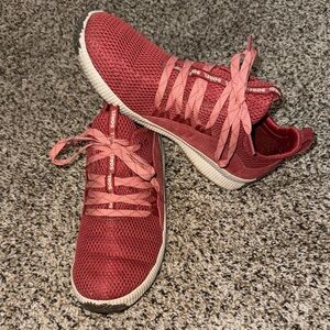 Sorel Out and About Sneakers Women’s Size 9 EUC